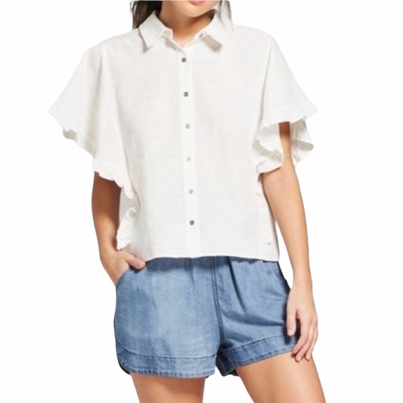 Universal Thread Tops - Universal Thread Ruffle Sleeve ButtonDown Top